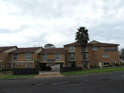 Western Motor Motel 4*
